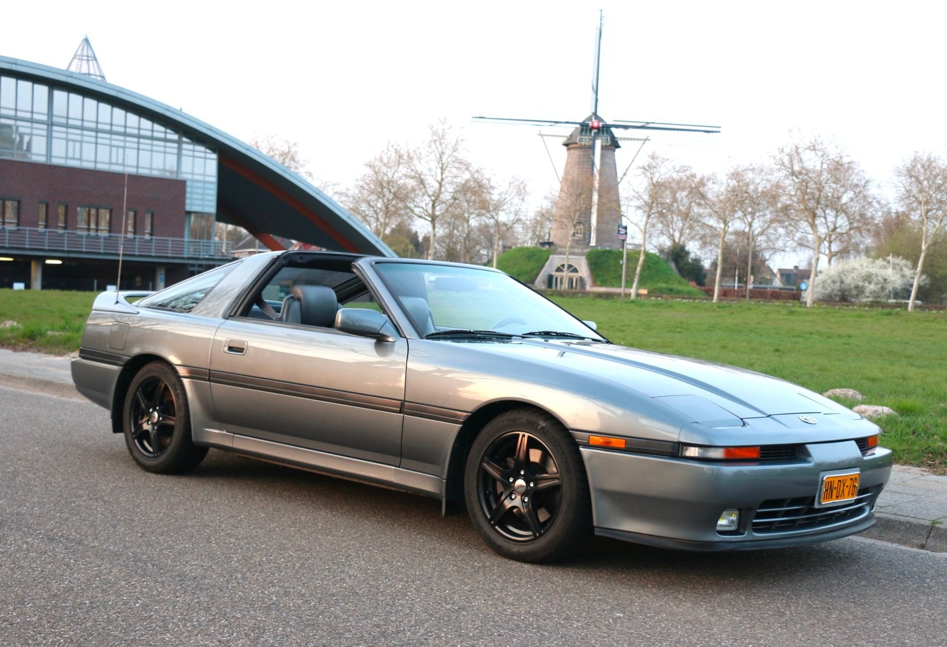 Toyota SUPRA 3.0 I Targa bj1991 met maar 40206km voor de lie, Auto's, Gebruikt, Zwart, Overige carrosserieën, Sportstoelen