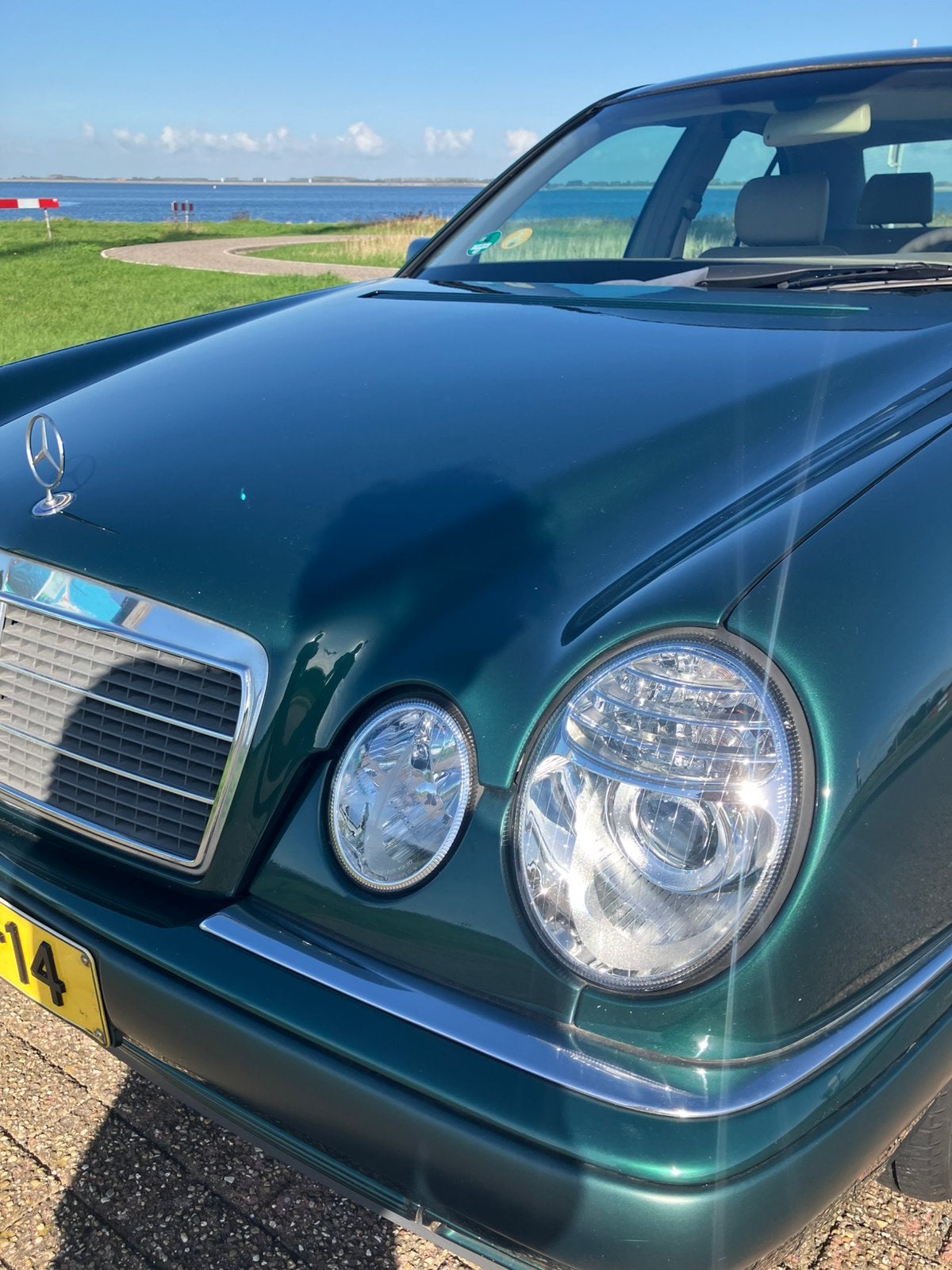 Mercedes-Benz E-Klasse 2.4 E240 Sedan Elegance AUT 1998, foto 3