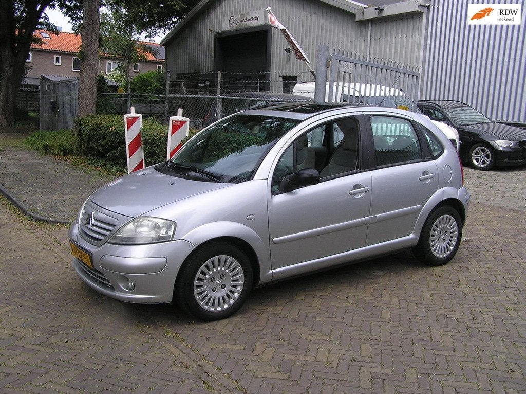 Citroen C3 1.6i-16V Exclusive 167 d km nap airco automaat ni, Stof, 4 cilinders, Origineel Nederlands, Bedrijf