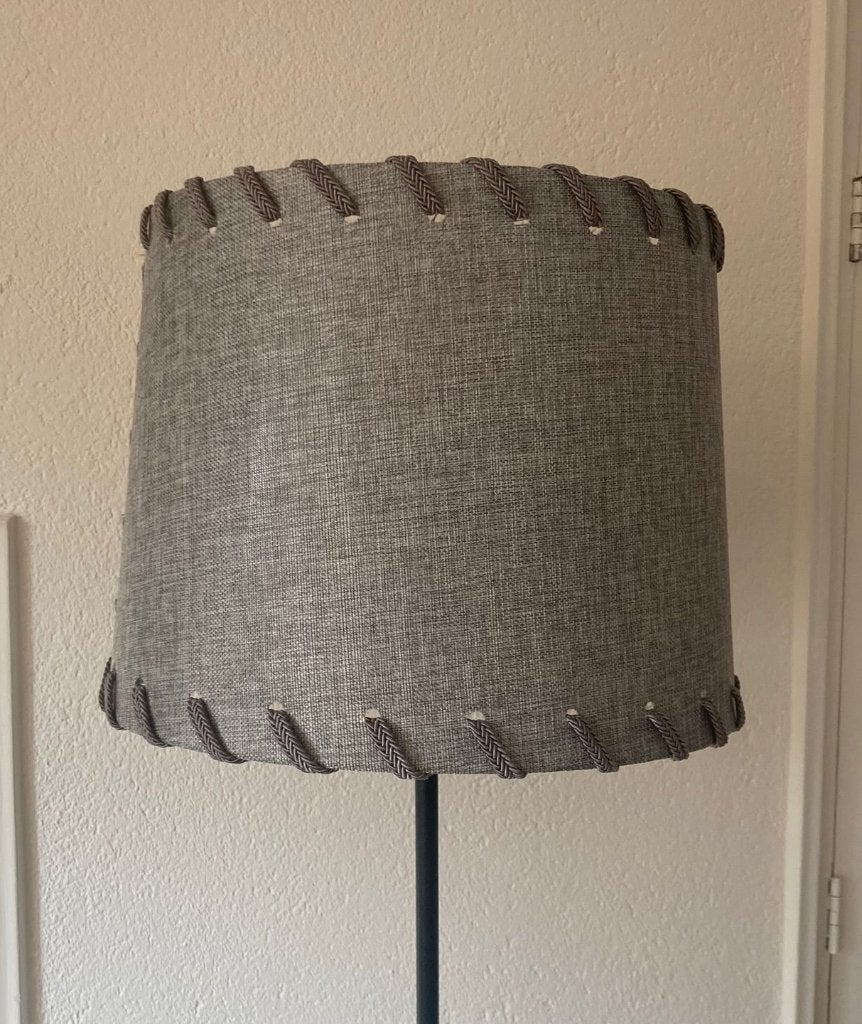 Vloerlamp met grijze kap, Ophalen, Zo goed als nieuw, 150 tot 200 cm