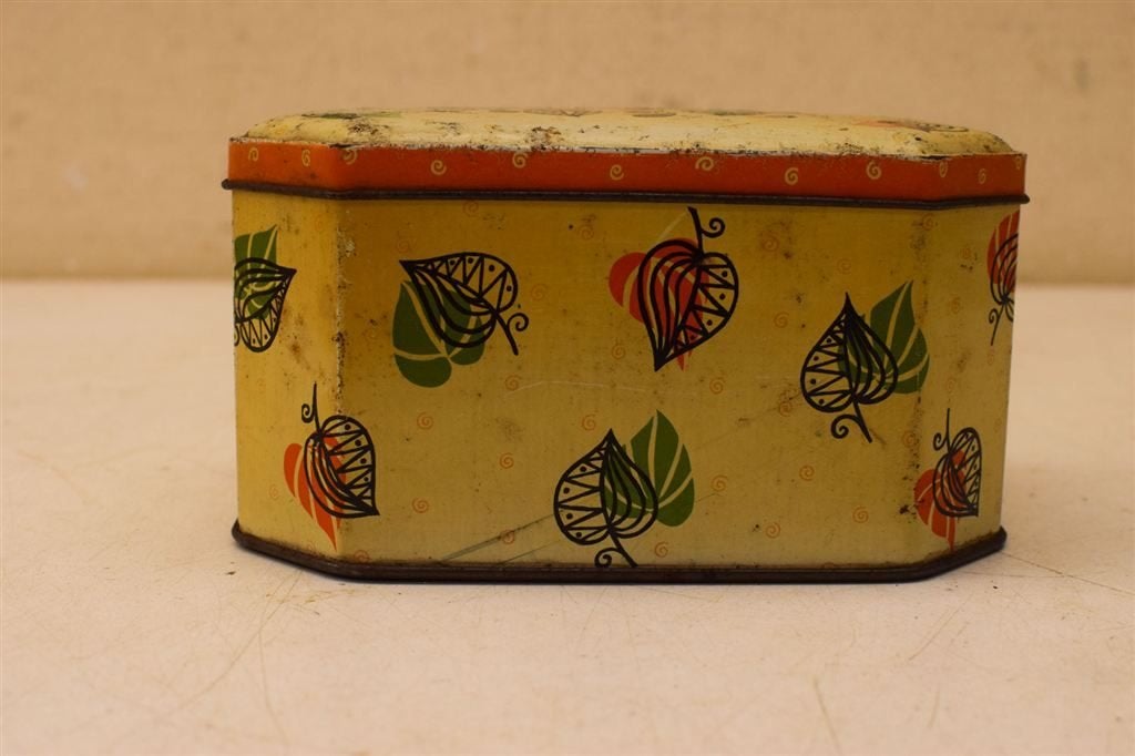 Vintage langwerpige bewaarblik 45335