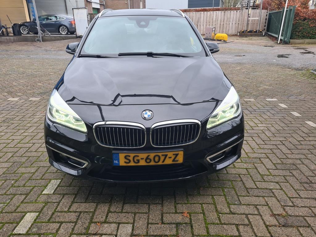 BMW 2-Serie Gran Tourer 218i 136 pk, Auto's, BMW, Particulier, 2-Serie Gran Tourer, Achteruitrijcamera, Adaptieve lichten, Airbags