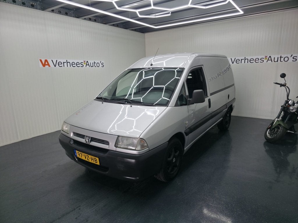Peugeot Expert 220C 2.0 HDI Comfort, 94 pk, Stof, Gebruikt, 4 cilinders