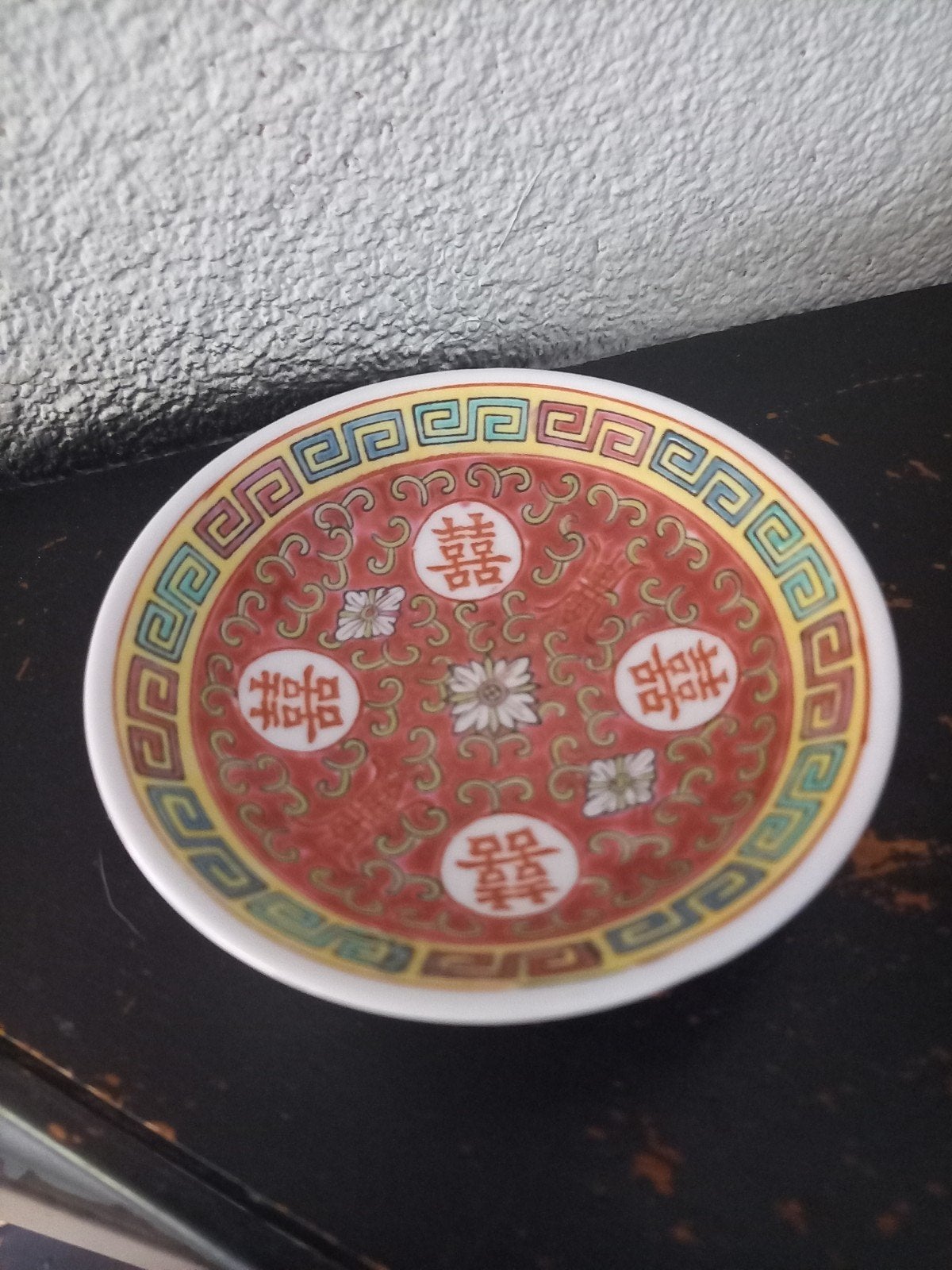 Klein Chinees wan shou porseleinen schaaltje gemerkt, Antiek en Kunst, Ophalen of Verzenden