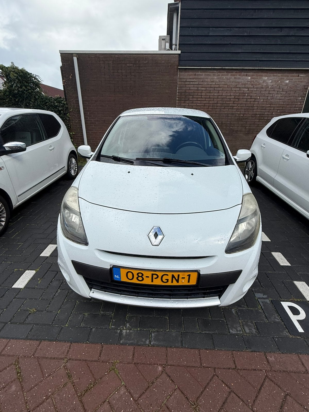 Renault Clio 1.2 16V 55KW 5-DRS E4 2011 Wit, Voorwielaandrijving, 74 pk, 4 cilinders, Origineel Nederlands