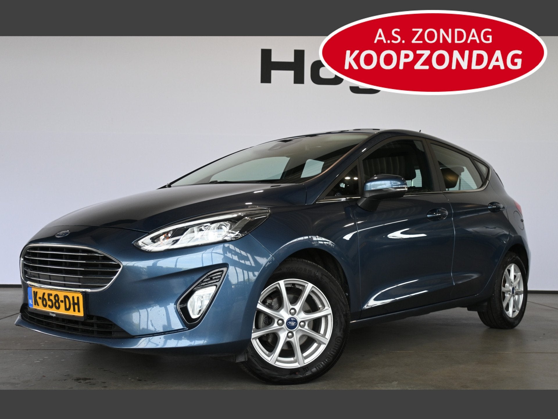 Ford Fiesta 1.0 EcoBoost Titanium Automaat Clima Navigatie L, Auto's, Stof, Gebruikt, Met garantie (alle), Blauw