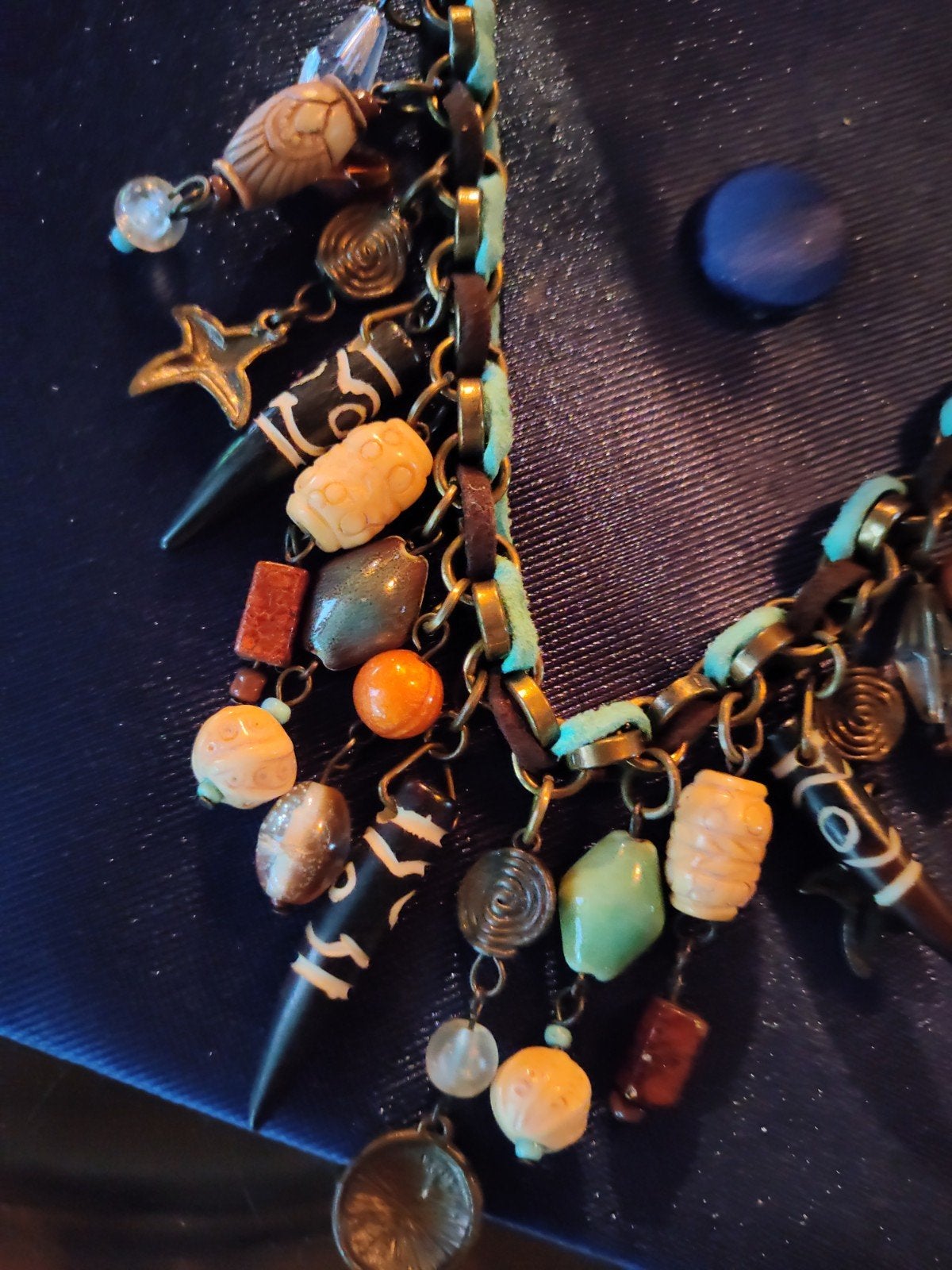 Ketting met Afrikaanse kralen, Sieraden, Tassen en Uiterlijk, Kettingen, Ophalen of Verzenden, Overige materialen