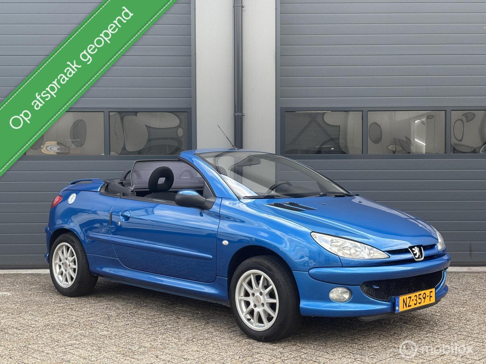 Peugeot 206 CC 1.6-16V CABRIO, Voorwielaandrijving, 4 cilinders, Cabriolet, 4 stoelen