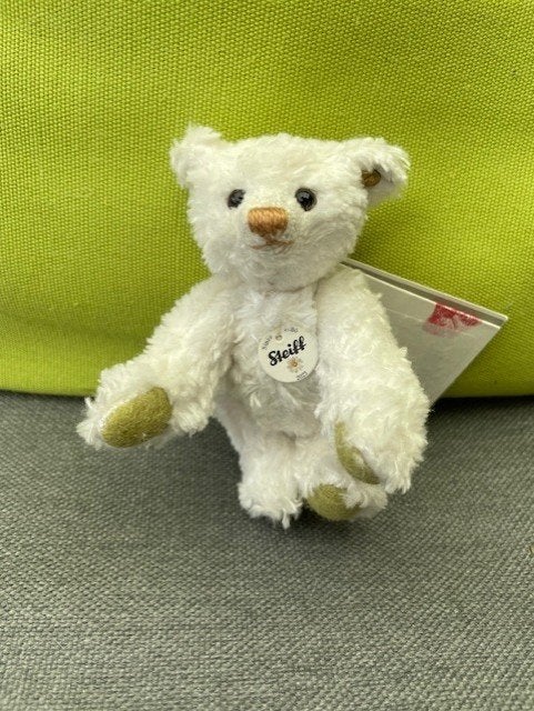 Steiff Clubbeertje 10cm, 2023 overproductie., Ophalen of Verzenden, Nieuw, Stoffen beer, Steiff