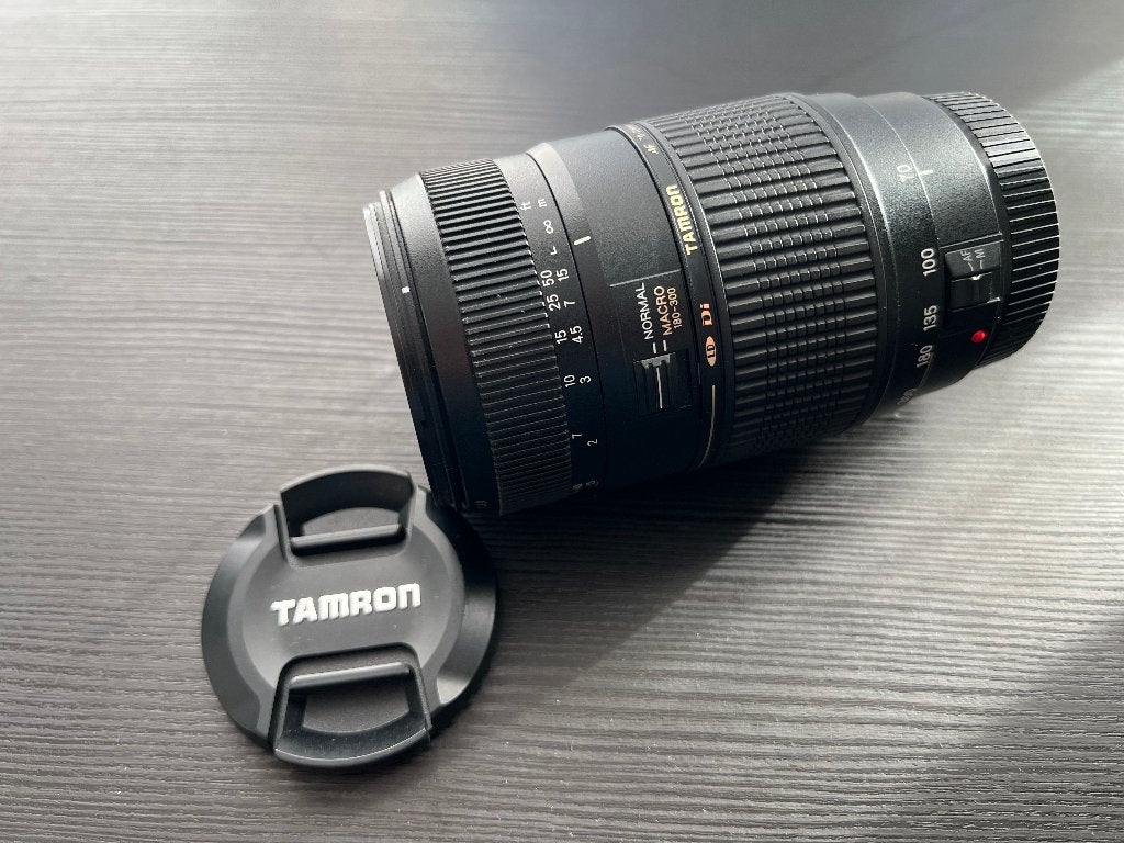 Tamron AF 70-300mm f/4-5.6 Di LD Macro (Canon EF), Ophalen, Refurbished, Telelens, Tamron