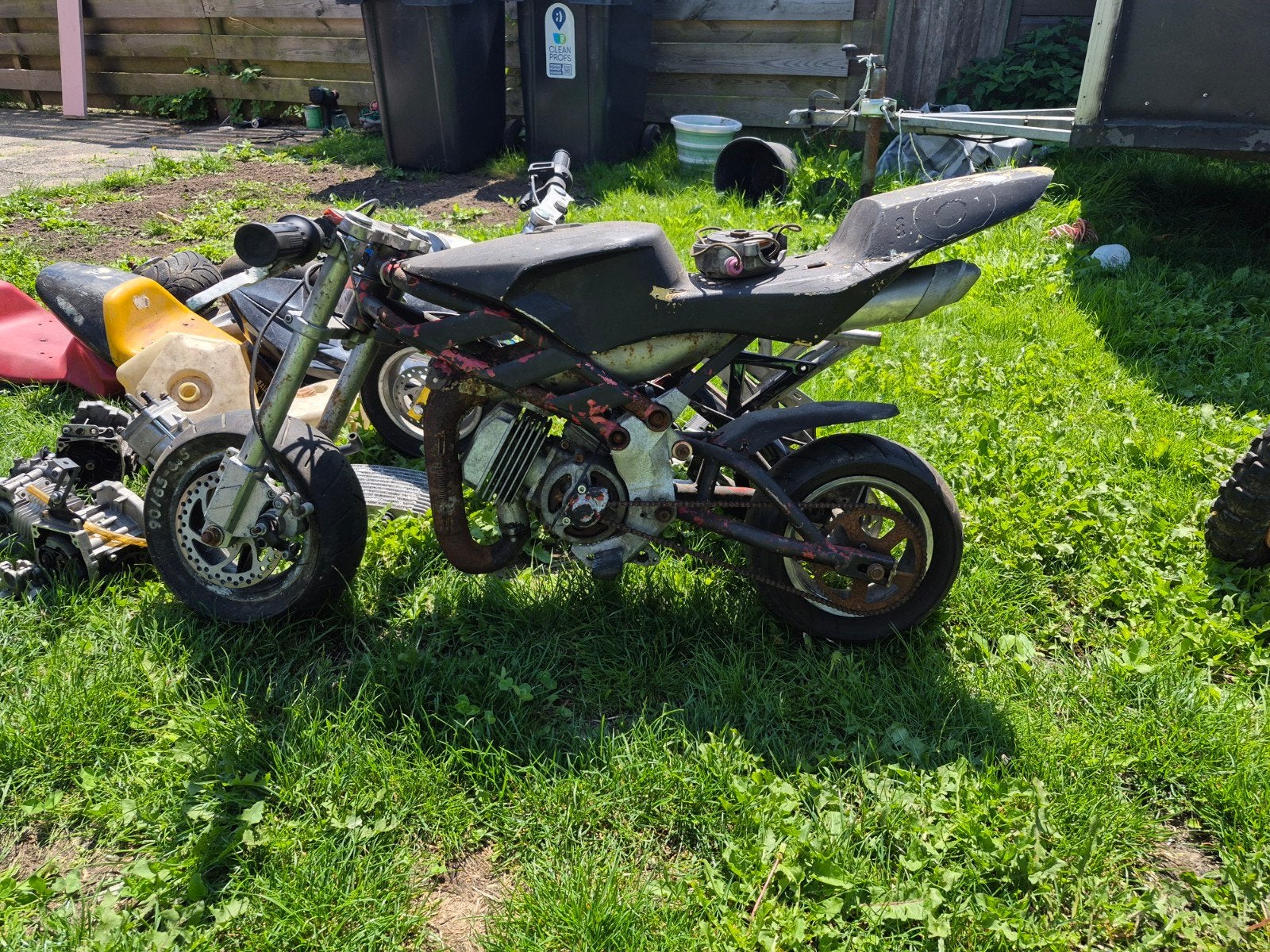 3x Midibikes met extra onderdelen, Fietsen en Brommers, Minibikes, Midibikes en Pitbikes, Ophalen