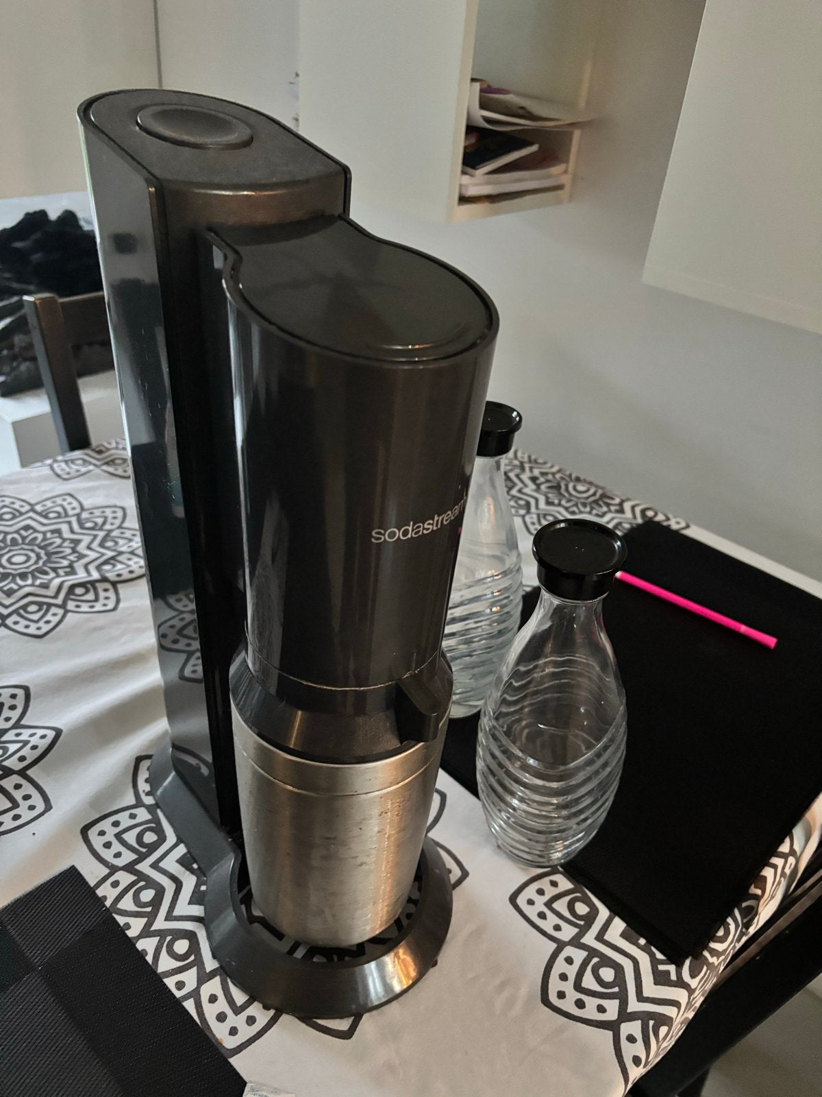 Sodastream met 3 glazen flessen, Witgoed en Apparatuur, Ophalen of Verzenden, Gebruikt