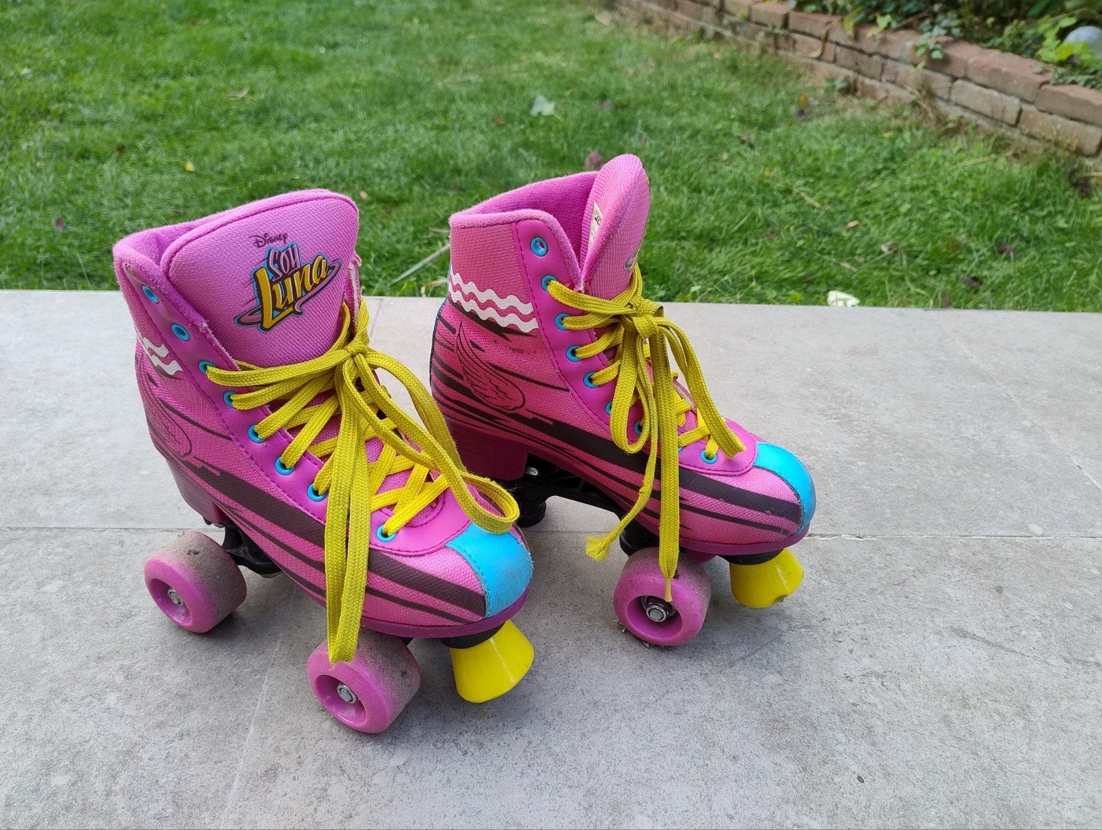 Roze rolschaatsen - Maat 34/35, Ophalen, Gebruikt, Kinderen