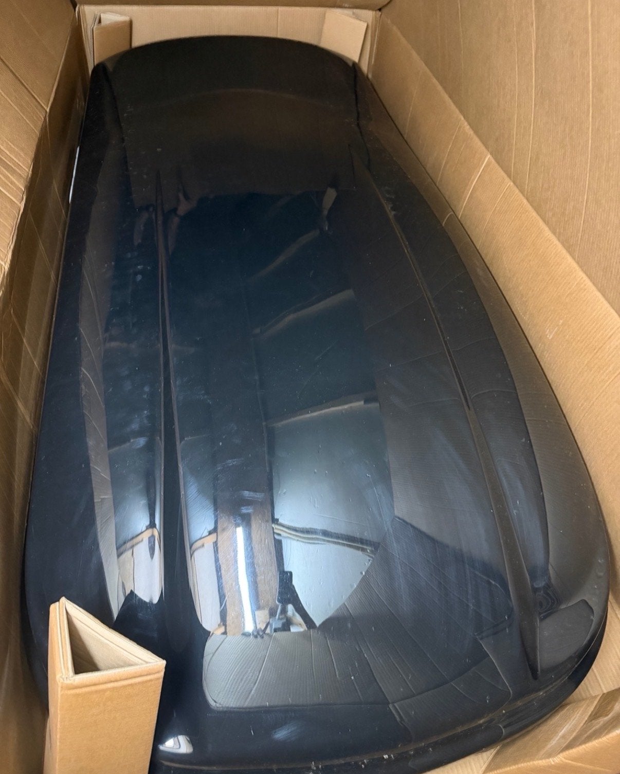 Farad N7 680 Liter Dakkoffer Hoogglans Zwart + Modula Dakdra, Ophalen, Zo goed als nieuw