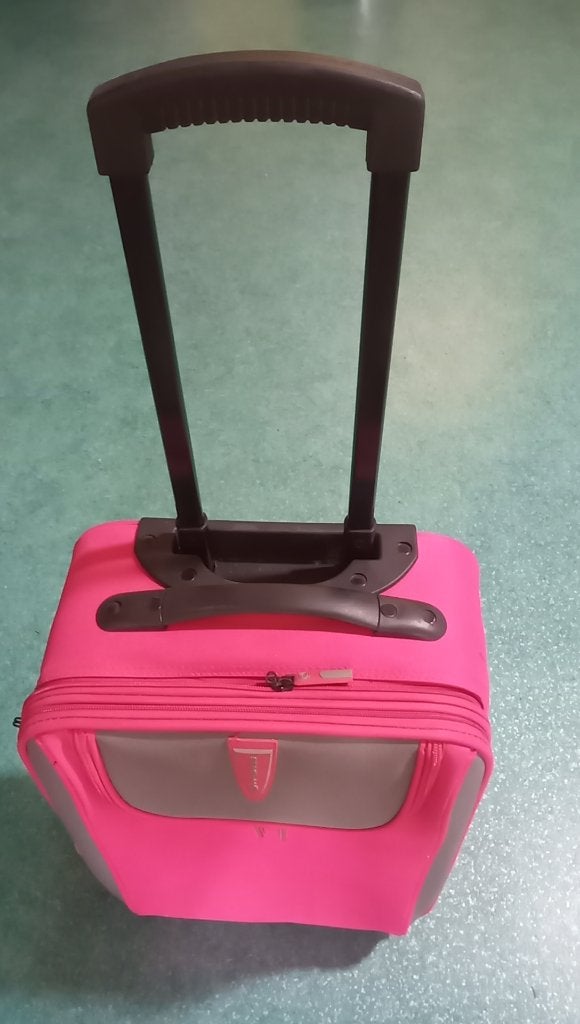 trolley koffer 40 * 30 * 15, puntgaaf, Uitschuifbare handgreep, Hard kunststof, Minder dan 50 cm, Ophalen of Verzenden