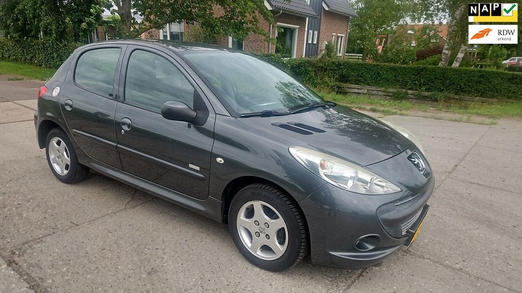 Peugeot 206 + 1.4 Millesim 200/ bj 2011/ airco/ 140.950 km, 4 cilinders, Metallic lak, Origineel Nederlands, Bedrijf