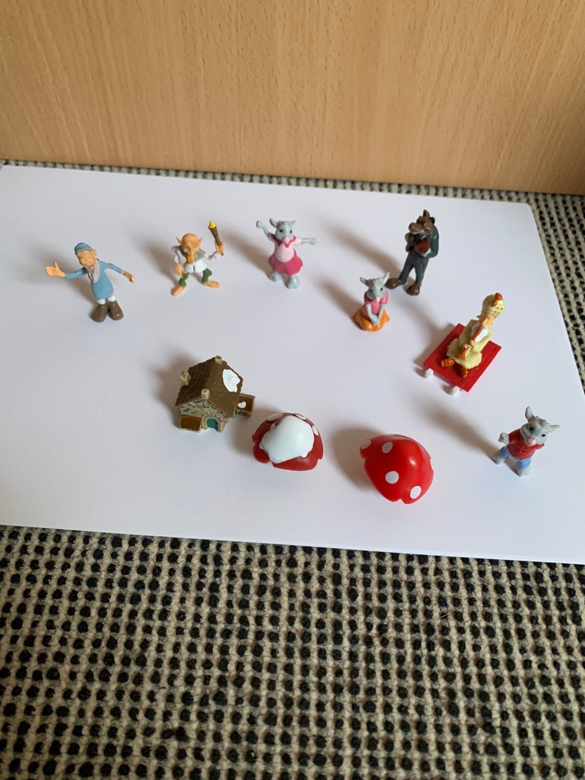 Efteling  Sprookjesboom figuurtjes, Ophalen of Verzenden, Zo goed als nieuw, Beeldje of Poppetje