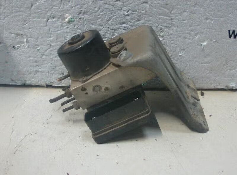 ABS POMP Volvo XC70 (SZ) (01-2000/08-2007) (332422), Gebruikt, Ophalen of Verzenden, Volvo, Sodener Straße 9 65824 Schwalbach, DE