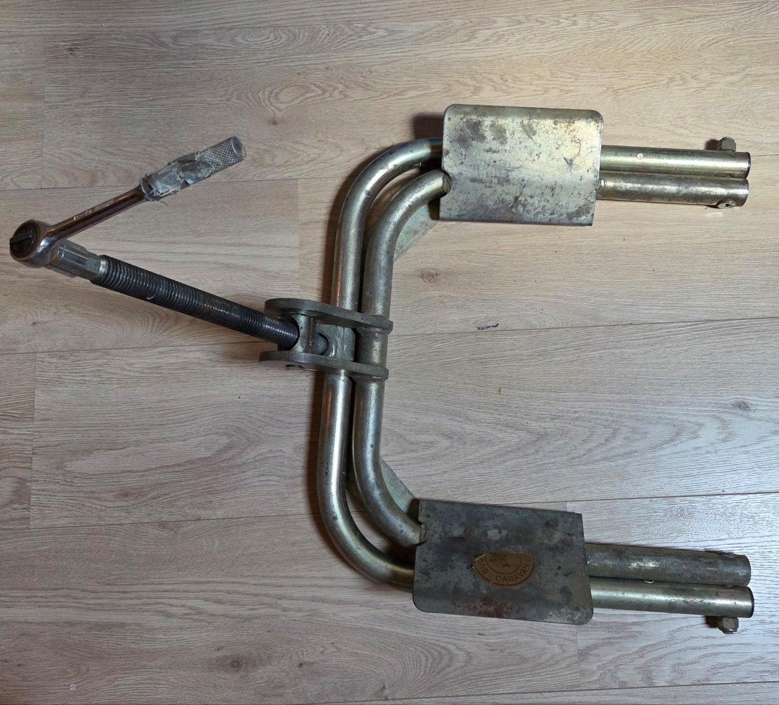 leveller voor camper/caravan/vouwwagen, Ophalen