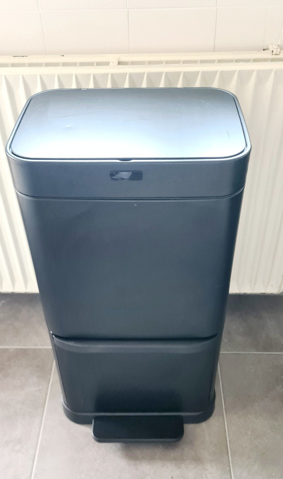 Prullenbak 70L Met Sensor
Super Hygiënisch En Makkelijk!, 40 liter of meer, Ophalen, Zo goed als nieuw