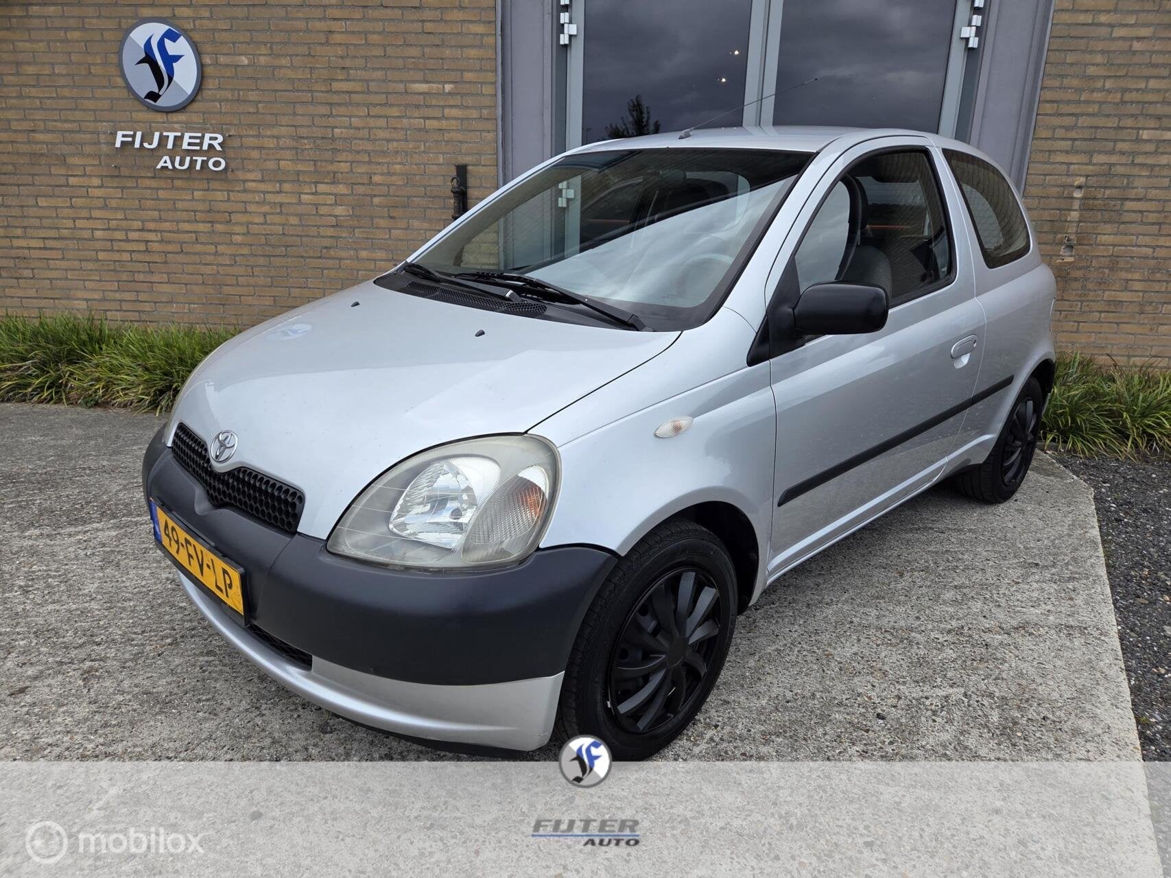 Toyota Yaris 1.0-16V VVT-i Airco, Voorwielaandrijving, Gebruikt, Met garantie (alle), 400 kg