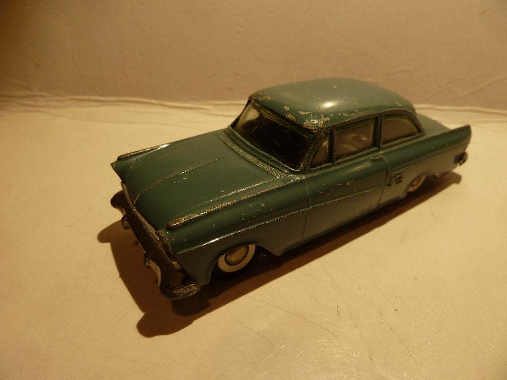 TEKNO:   823    TAUNUS  17 M, Ophalen of Verzenden, Gebruikt, Auto, Overige merken