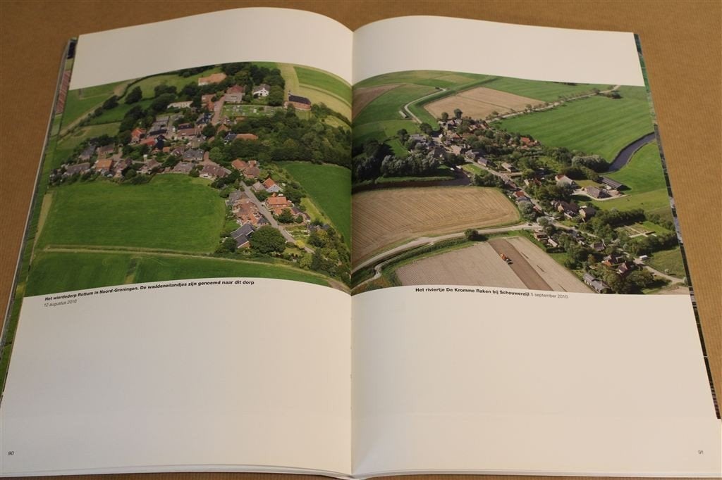 Groningen onbewolkt. Luchtfoto's., Boeken, Ophalen of Verzenden, Zo goed als nieuw