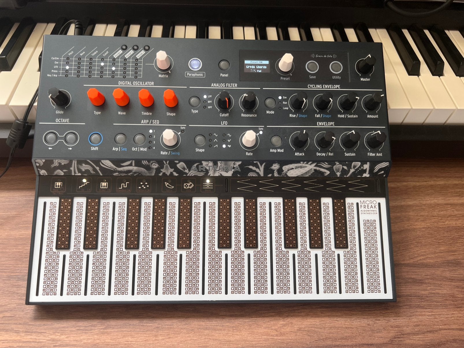 Arturia Microfreak, Muziek en Instrumenten, Ophalen of Verzenden, Zo goed als nieuw, Overige aantallen, Overige merken