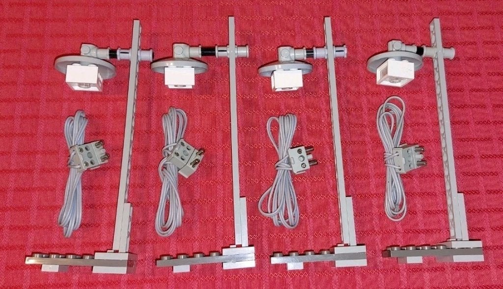 Lego nr 7867 12 volt lichtmasten, Gebruikt, Lego, Ophalen of Verzenden, Compleet