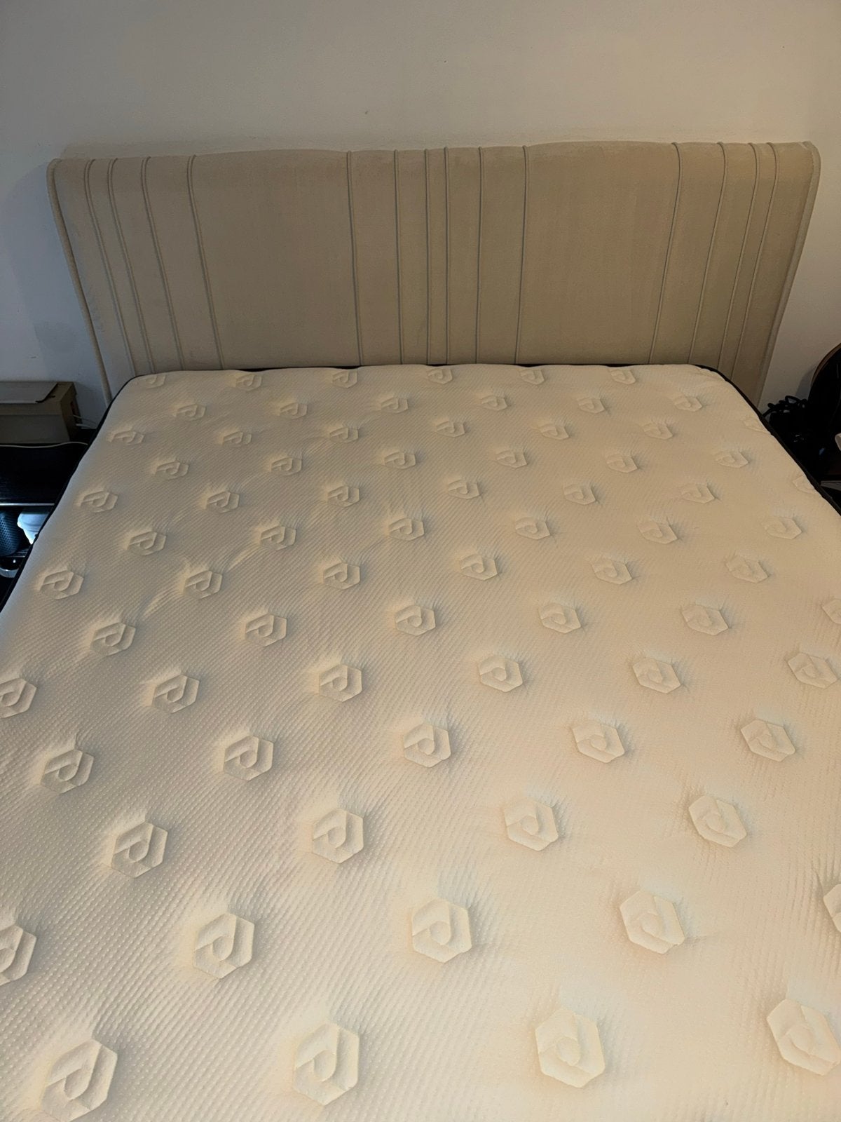 Yataş Duchesa Ultra Care bed met opbergruimte 180x200, Ophalen, Beige, Tweepersoons, Zo goed als nieuw