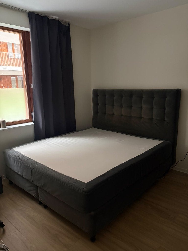 Ikea Boxspring 180x200 met mooi gecaptionneerd hoofdbord, Ophalen, Gebruikt, Tweepersoons, 180 cm