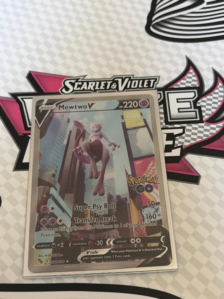 Mewtwo V Pokémon kaart - Scarlet & Violet, Ophalen of Verzenden, Nieuw, Losse kaart