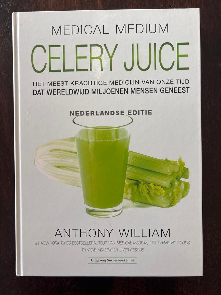 Medical Medium Celery Juice - Anthony William, Ophalen of Verzenden, Zo goed als nieuw, Gezondheid en Conditie
