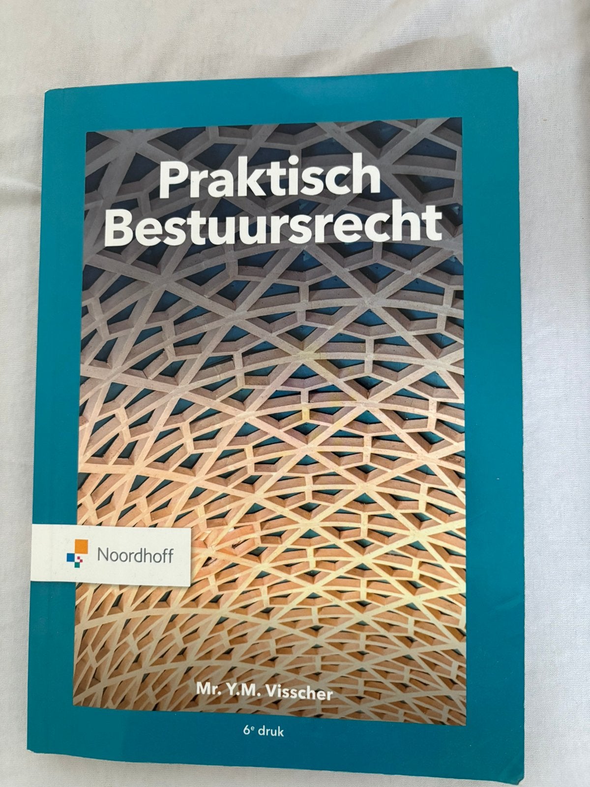 Praktisch Bestuursrecht 2022, Gelezen, Y.M. Visscher, Sociale wetenschap, Ophalen of Verzenden