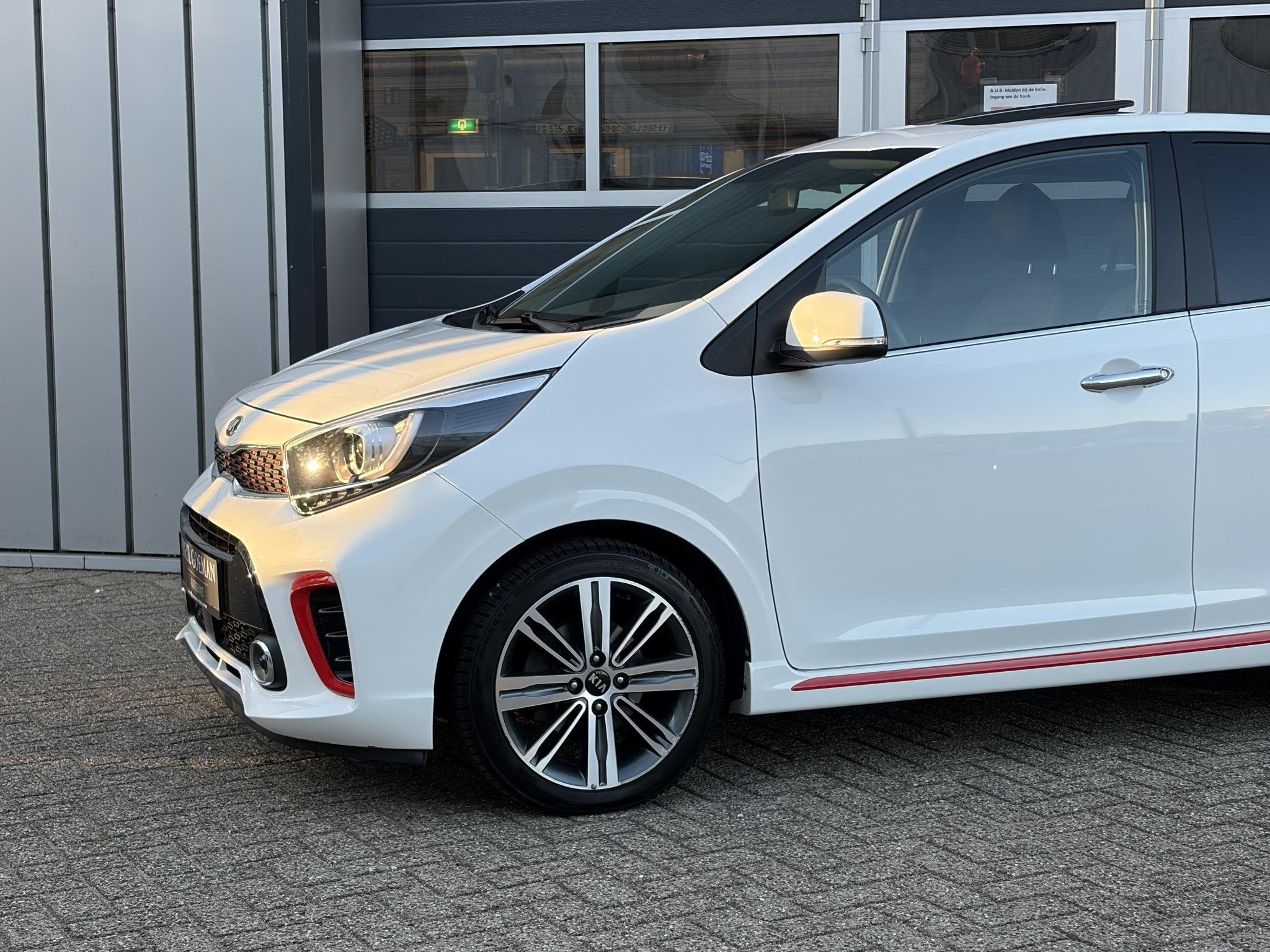 Kia Picanto 1.2 CVVT GT Line | Pano | Camera | Sensoren | Cl, Auto's, Stof, Gebruikt, Euro 6, 4 cilinders