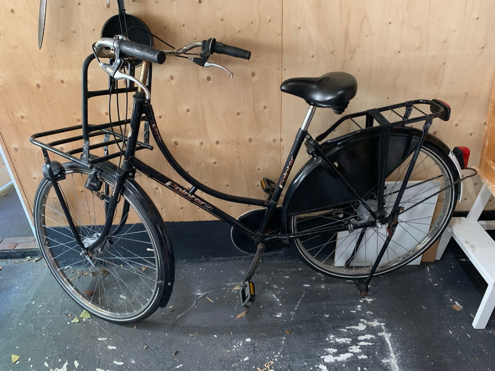 Zwarte Pointer dames stadsfiets met voordrager, Versnellingen, Trommelrem, Ophalen, Overige merken