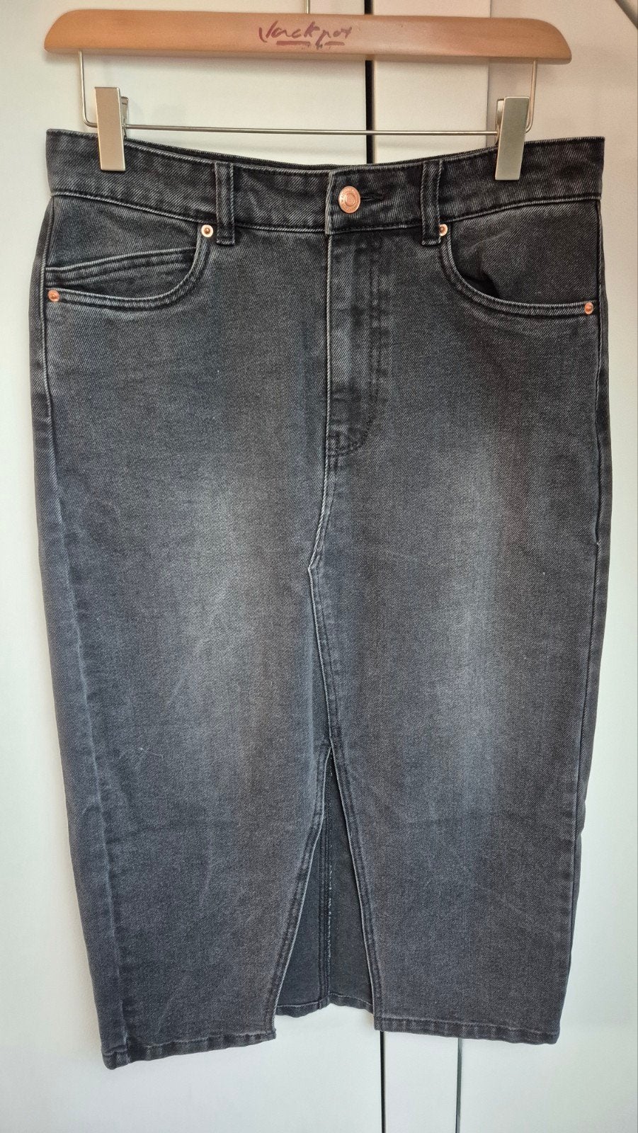 Zwarte midi denim rok, Maat 38/40 (M), Vero Moda, Zwart, Ophalen of Verzenden