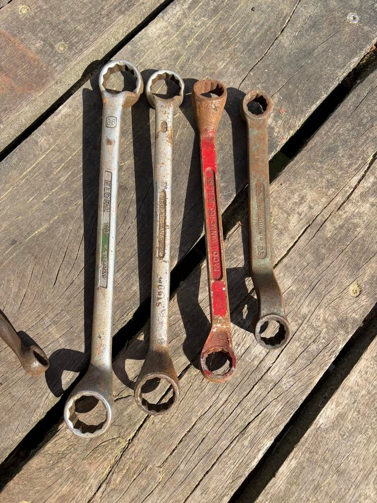 Ring steeksleutels, Ophalen