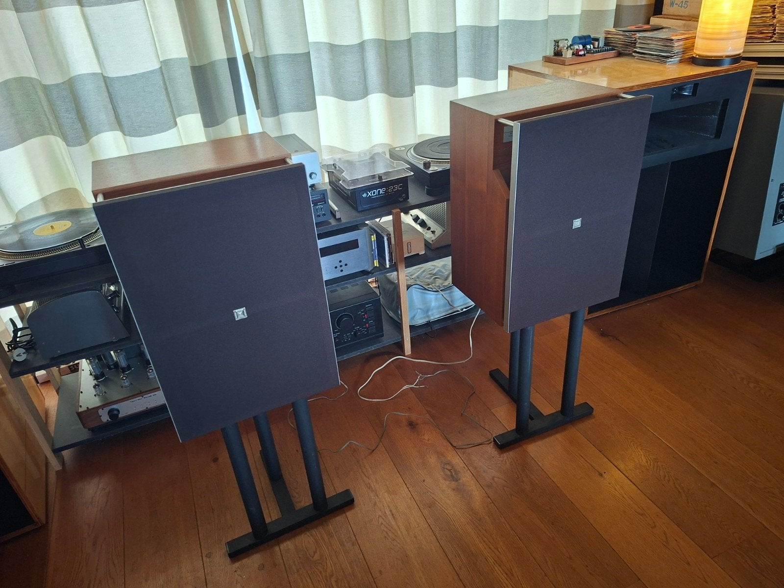 ReVox BX 350 luidsprekers Phase Aligned System, Speakerset, Zo goed als nieuw, 60 tot 120 watt, Ophalen
