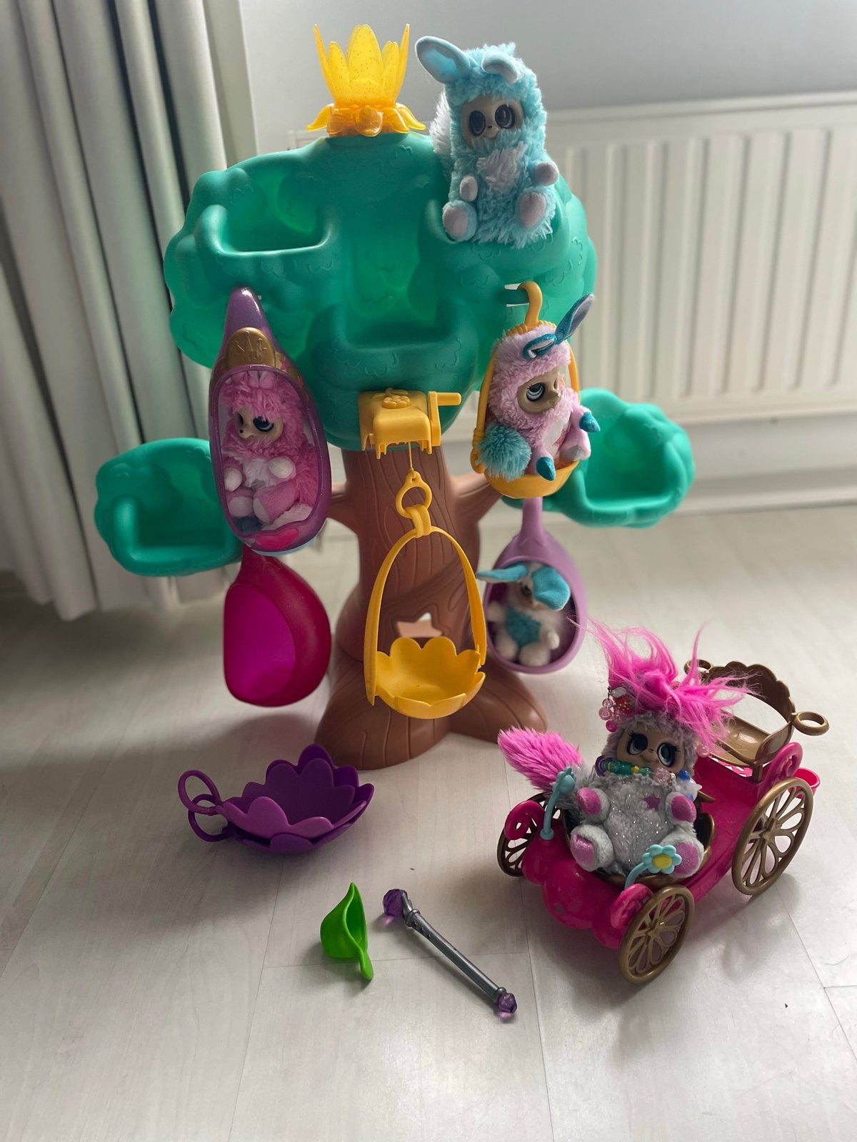 Bush Baby World Dream Tree met figuren en koets, Kinderen en Baby's, Ophalen of Verzenden, Zo goed als nieuw, Jongen of Meisje