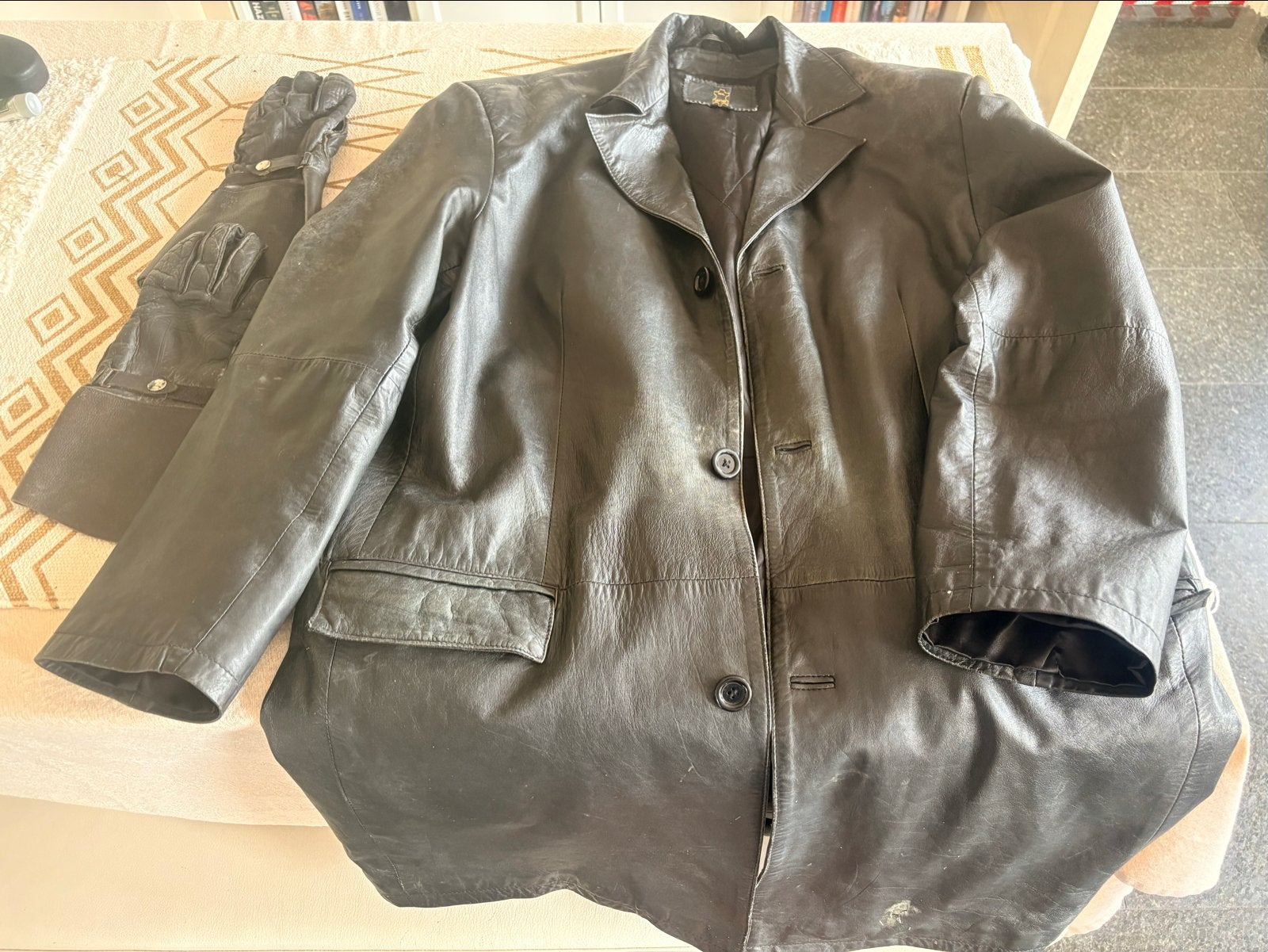 Vintage leren jas (zwart) met handschoenen - Maat 4XL, Ophalen, Gedragen, Overige maten, Zwart