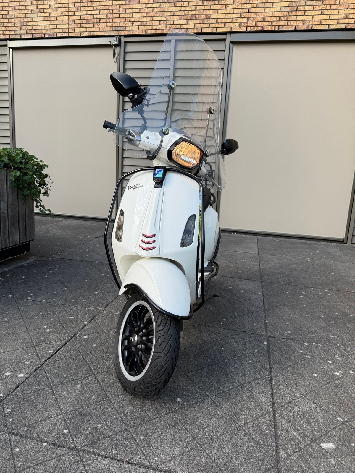 Vespa Sprint 2016 Bromfiets - Goed onderhouden, Fietsen en Brommers, Scooters | Vespa, Ophalen, Gebruikt, Overige modellen, Maximaal 45 km/u