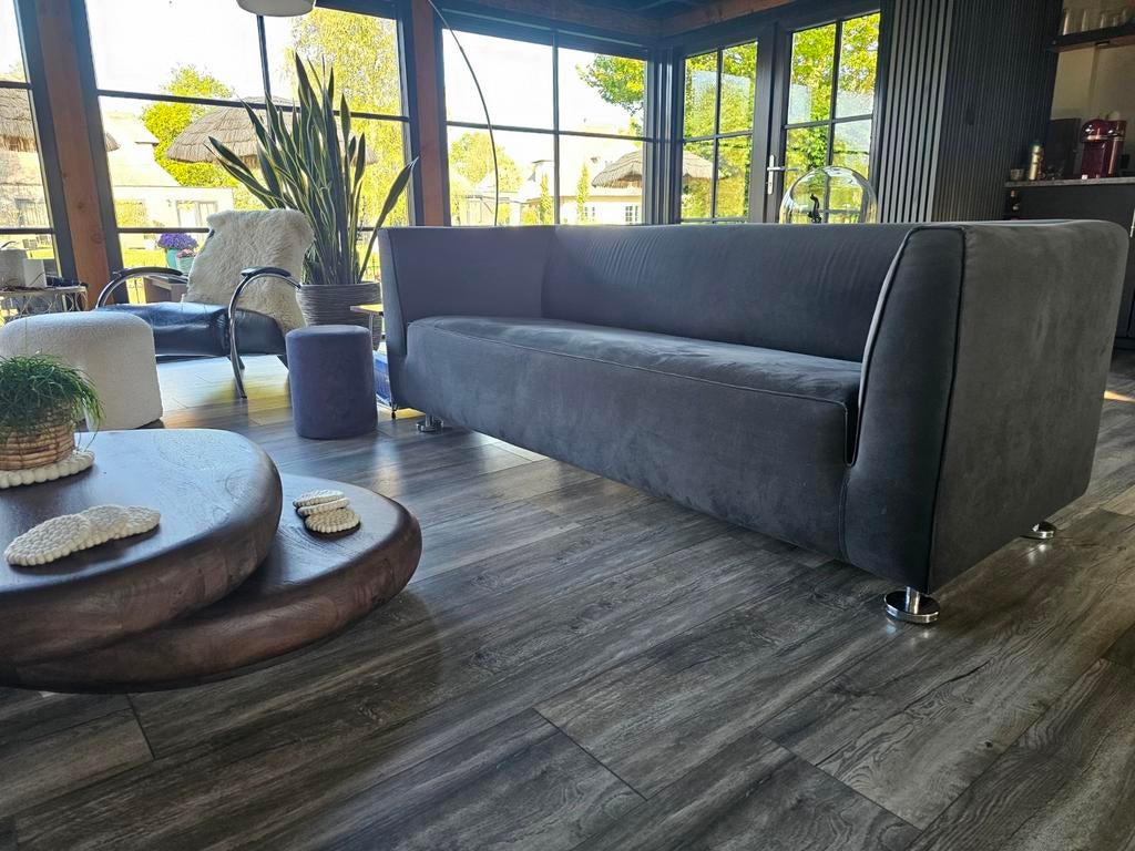 2.5-zitsbank van Henk Vos, vd firma Gelderland. Nr, Ophalen, Zo goed als nieuw, Minder dan 10 m², Tapijt