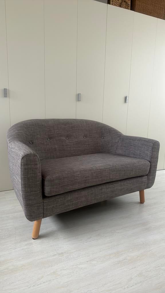 2 zits bank Lottie Grijs Made, Ophalen, Modern Grijs, 150 tot 200 cm, Tweepersoons