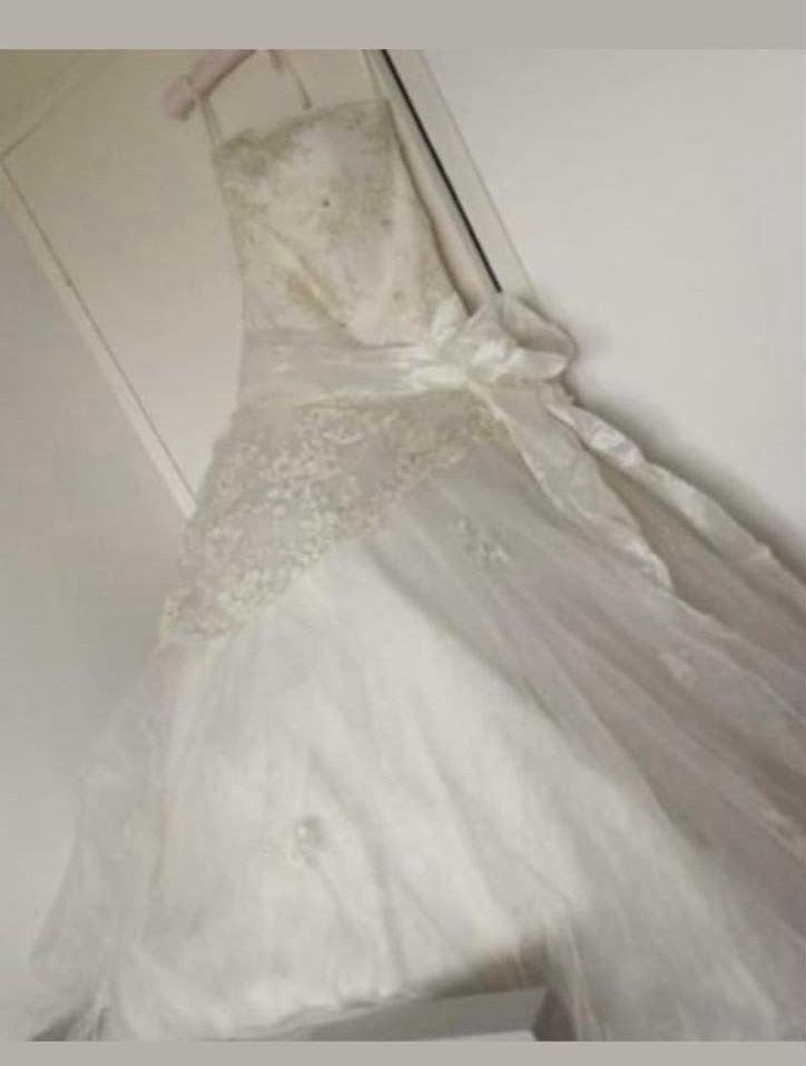 Prachtige Ivoor Trouwjurk Maat 36-38 met Kraaltjes en Kant, Kleding | Dames, Trouwkleding en Trouwaccessoires, Ophalen, Gedragen
