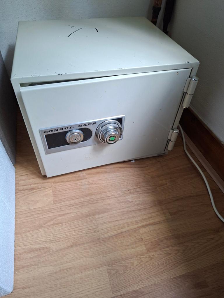 Consul Safe brandwerende kluis met sleutel en code, Huis en Inrichting, Brandblussers en Brandkasten, Ophalen of Verzenden, Gebruikt