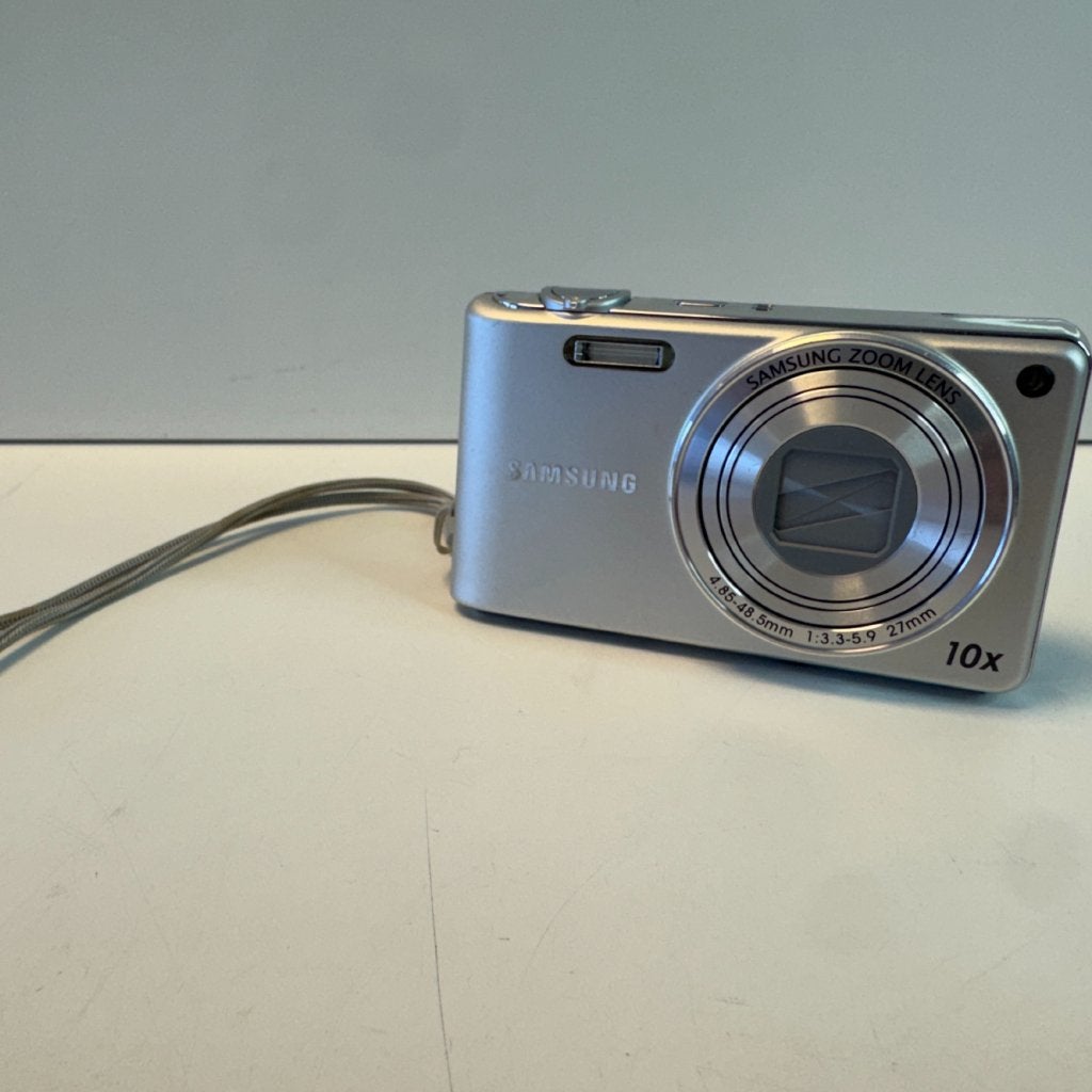 Samsung PL210 Digitale Camera | Nette staat, Samsung, Zo goed als nieuw, Support@Samsung.com, 129, Samsung-ro, Yeongtong-gu
Suwon-si, Gyeonggi-do 16677
South Korea