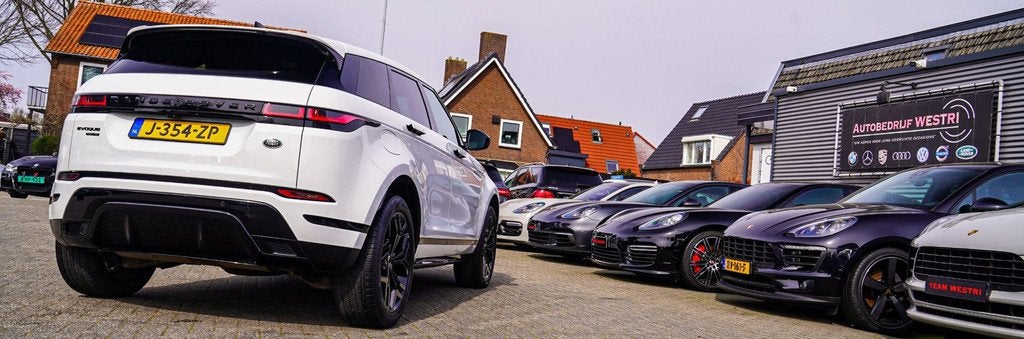 Land Rover Range Rover Evoque 2.0 P200 AWD R-Dynamic HSE | P, Auto's, Land Rover, 1800 kg, 4 cilinders, Wit, Leder