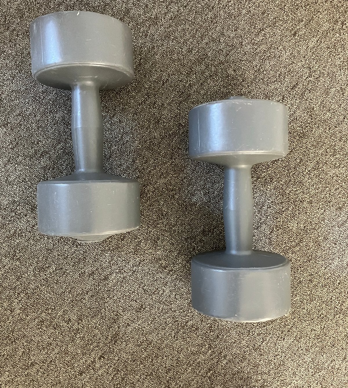 2 stuks Dumbbell a 5 kg, Dunlop, kunststof, Ophalen, Gebruikt, Armen, Dumbbell