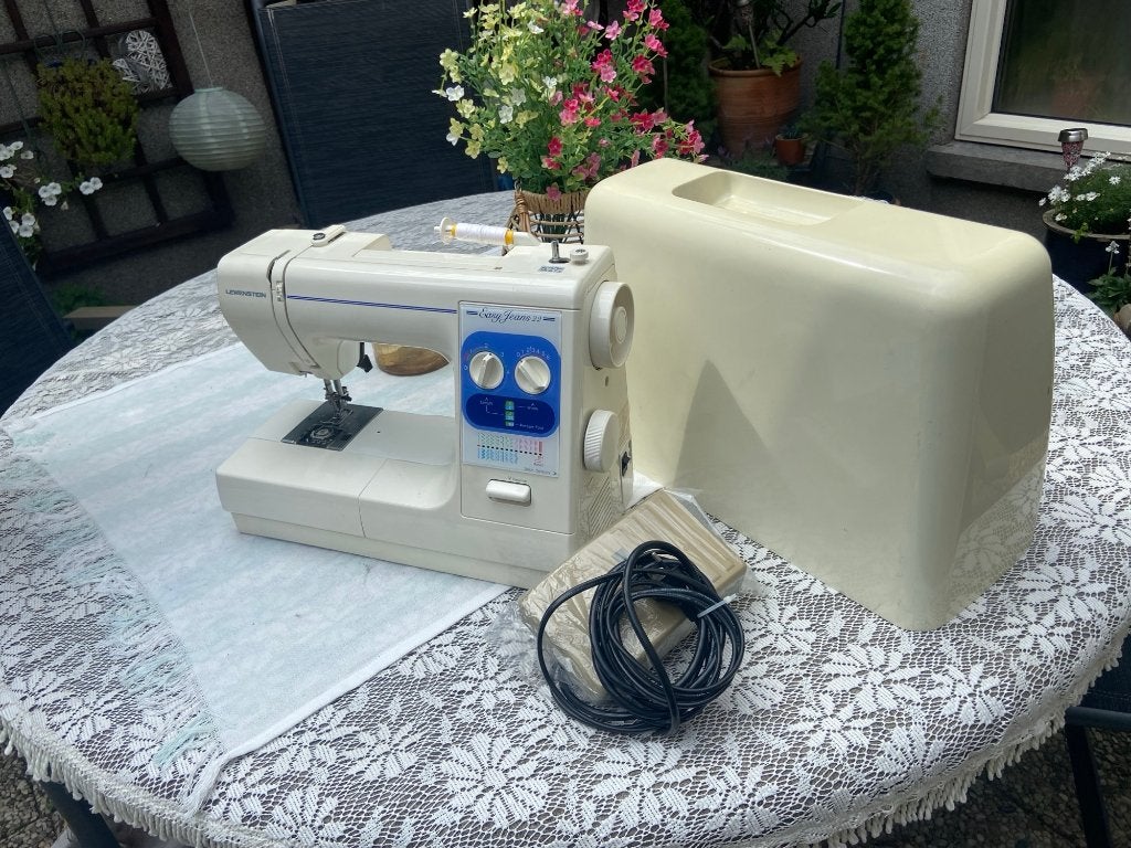 Lewenstein Easy Jeans 22 .Z.G.A.Nieuw, Ophalen of Verzenden, Zo goed als nieuw, Naaimachine, Lewenstein
